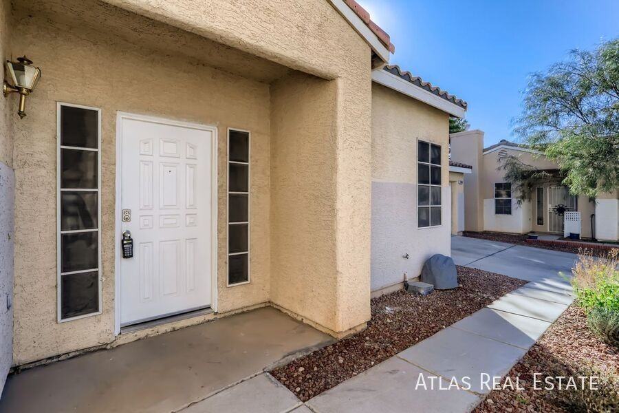 1168 Dana Maple Ct - Photo 3 of 16