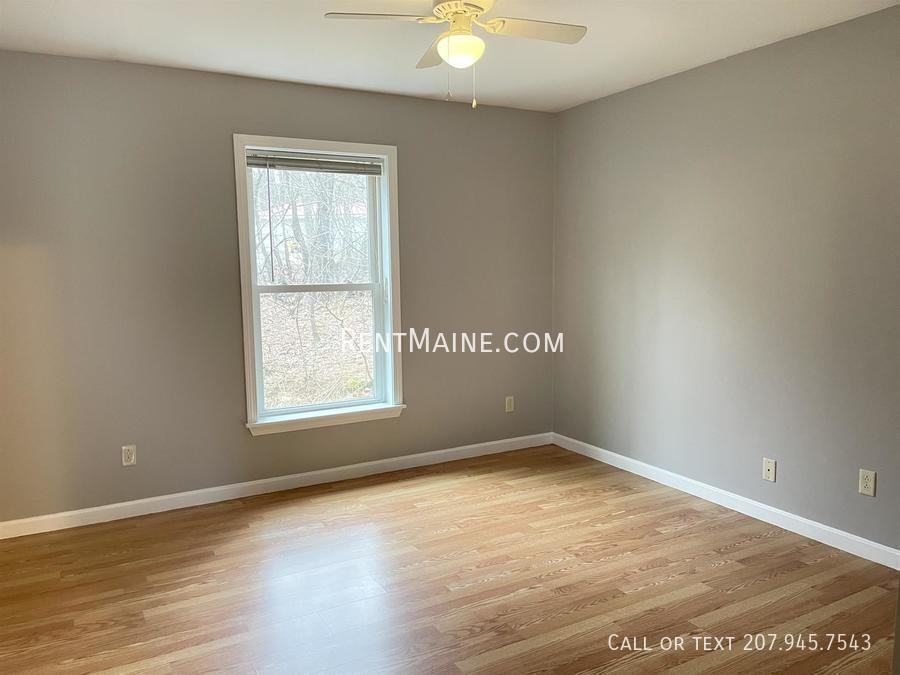 1835 Hammond St #2 - Photo 7 of 11