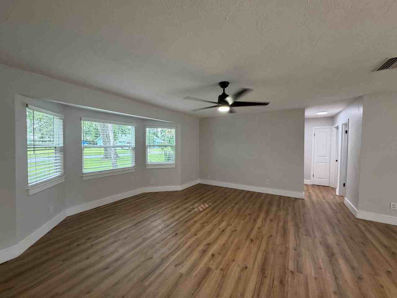 2286 Swoope Dr #1 - Photo 5 of 26