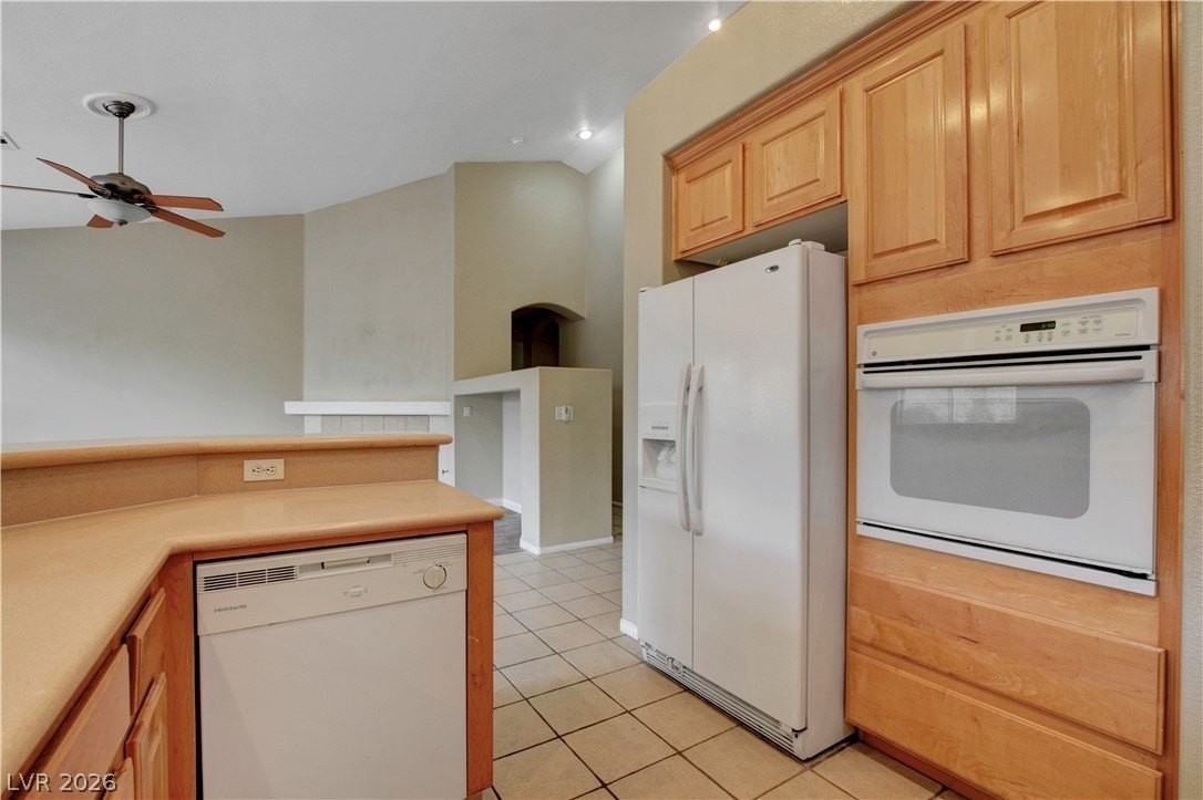 2294 Tedesca Dr - Photo 6 of 46