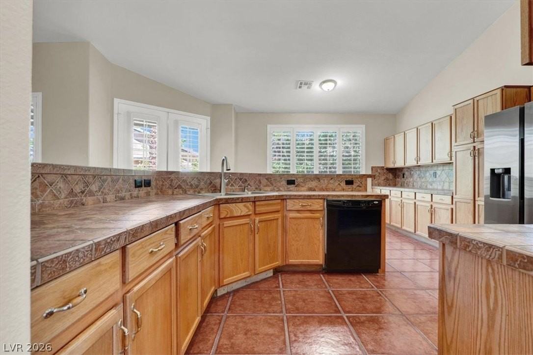 7308 Rustic Meadow St - Photo 5 of 27