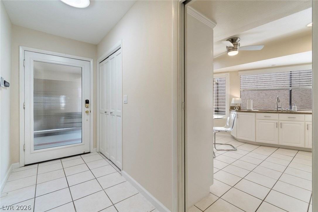 2312 Plaza Del Prado - Photo 5 of 38