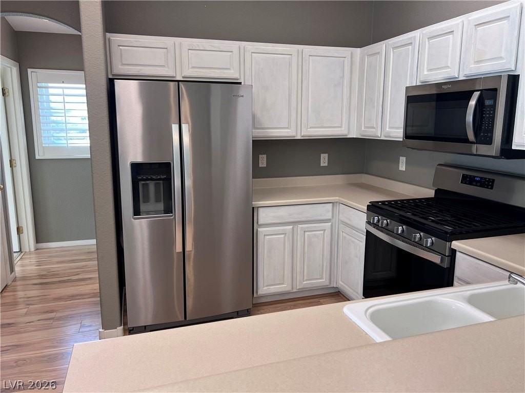 1606 Lefty Garcia Way - Photo 7 of 20