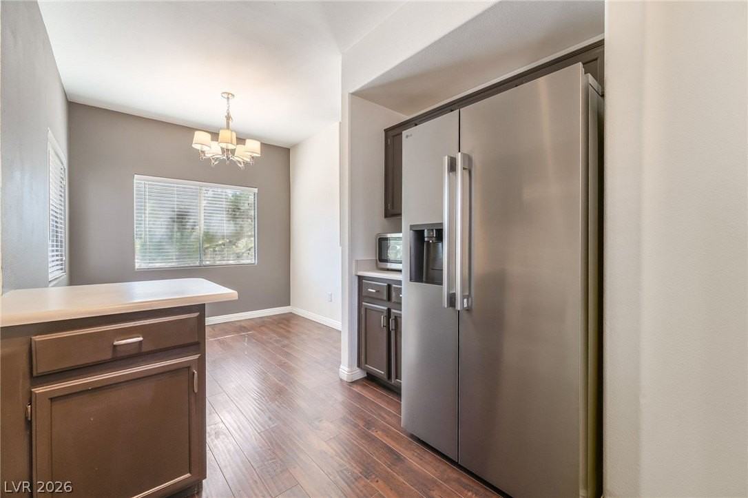 1050 E Cactus Ave #2034 - Photo 7 of 21