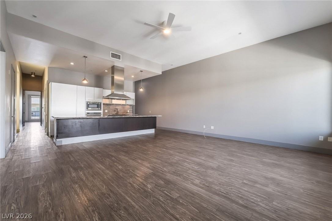 2775 W Pebble Rd #505 - Photo 5 of 26