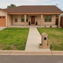 810 N 2 1/2 St - Photo 1 of 1