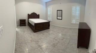 5205 Xenops Ave - Photo 6 of 11