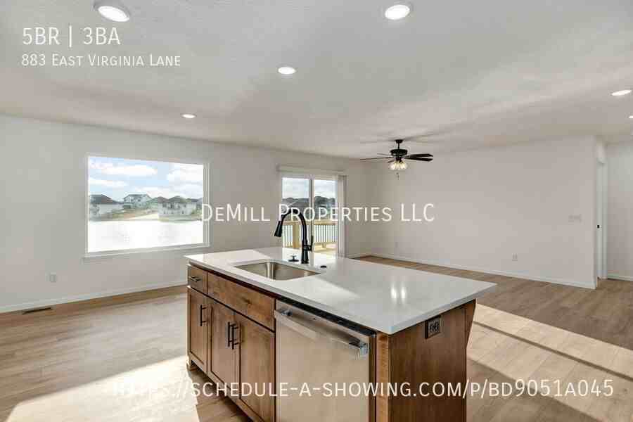 883 E Virginia Ln - Photo 7 of 26