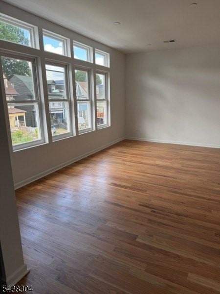 170 N 18th St - Photo 4 of 12