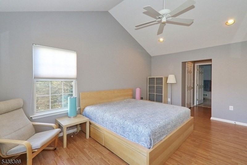 13 Minuteman Ct - Photo 6 of 22