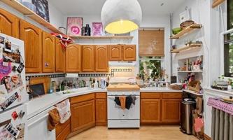 featured image of 2507 N Sawyer Ave #1R