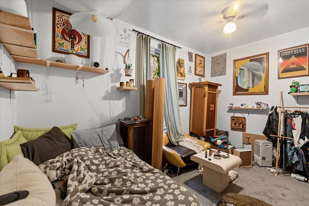 2507 N Sawyer Ave #1R - Photo 6 of 10