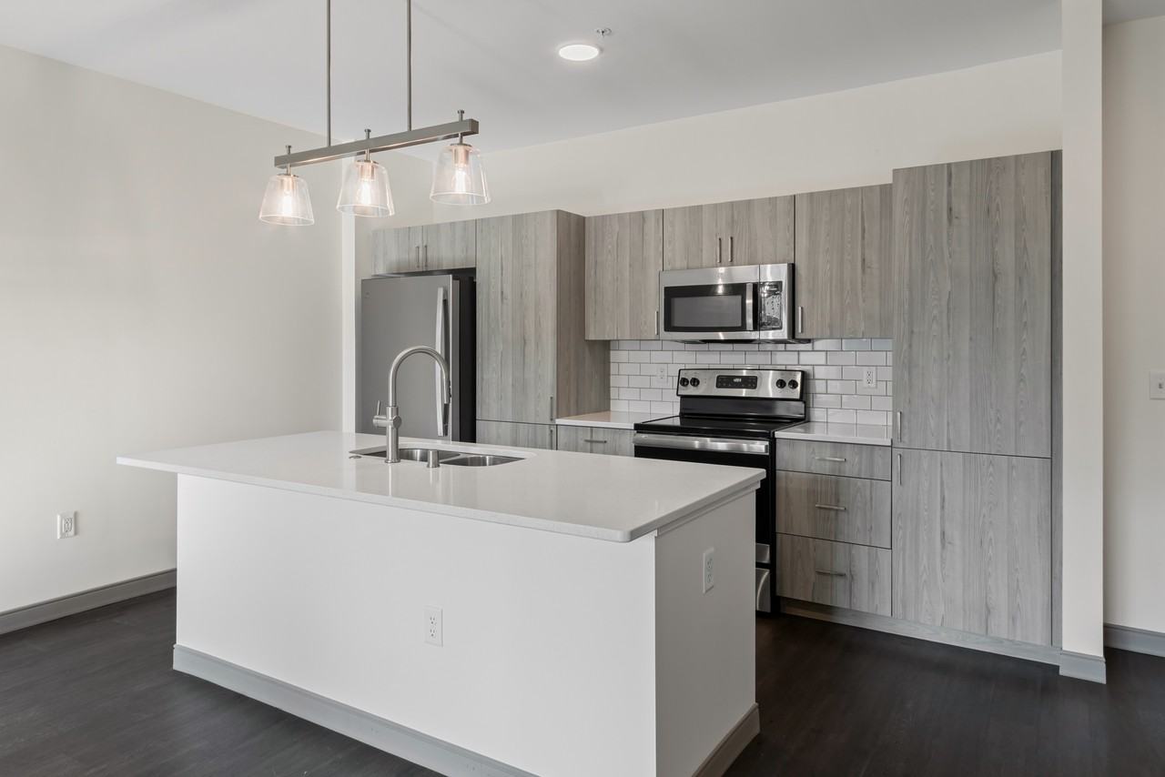 2420 E Capitol Dr #303 - Photo 2 of 26
