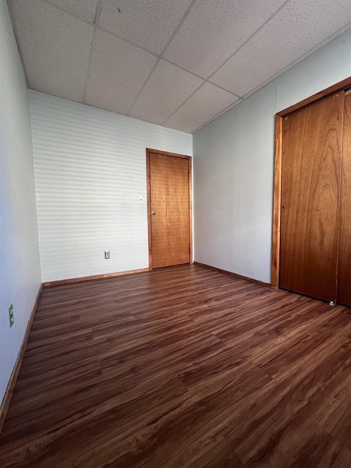 407 Kennedy Blvd #1R - Photo 7 of 13