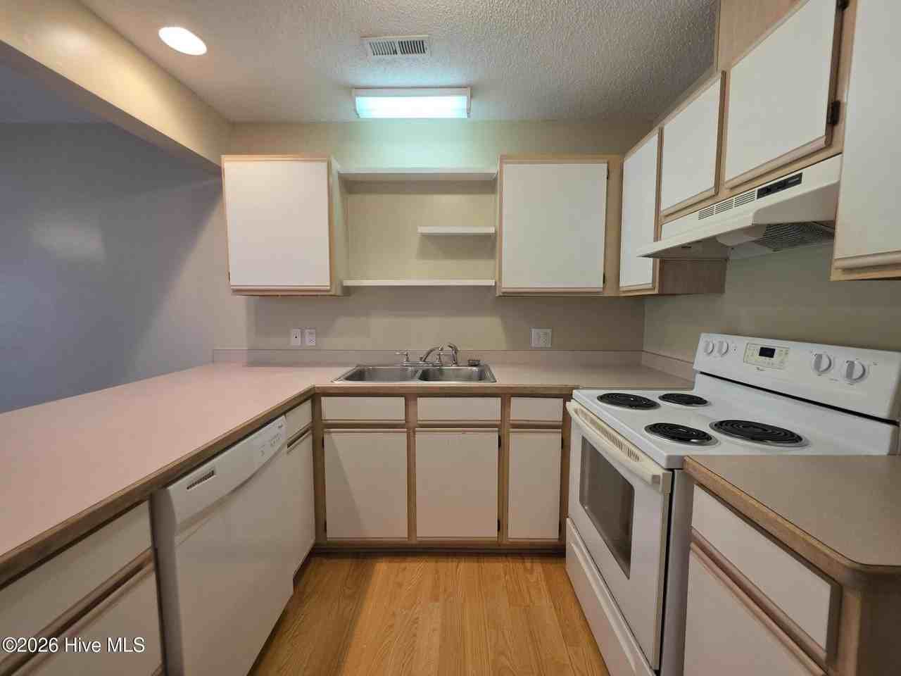 113 Craig Dr #B - Photo 5 of 23