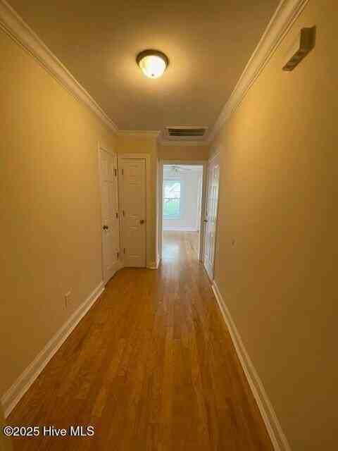 3225 Belmont Cir - Photo 4 of 23