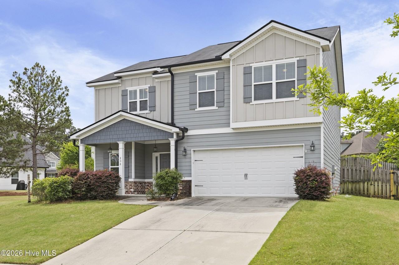 208 Torrey Pine Trl - Photo 3 of 49