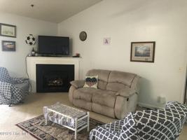 featured image of 1605 Willoughby Park Ct #7