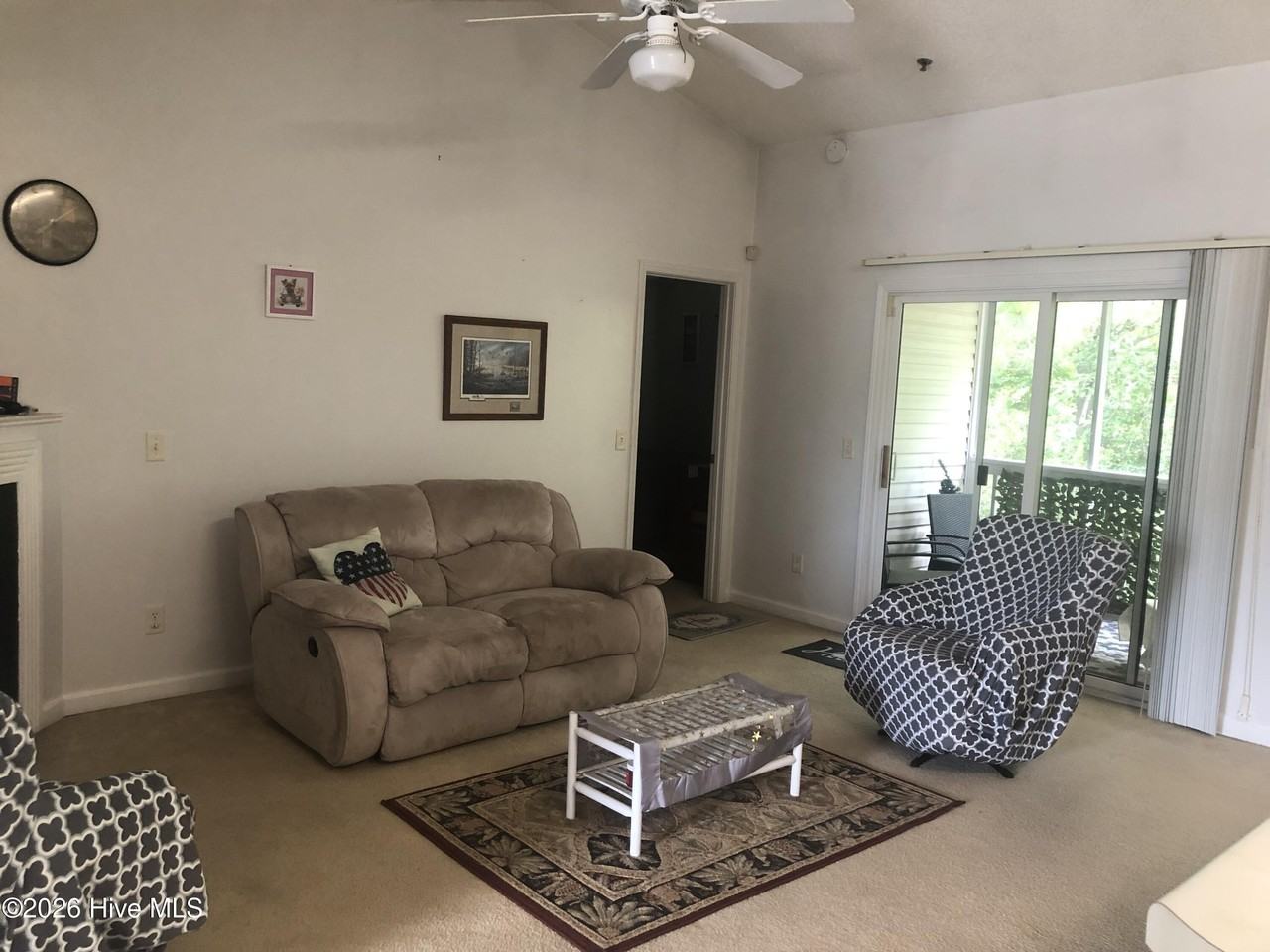1605 Willoughby Park Ct #7 - Photo 2 of 16