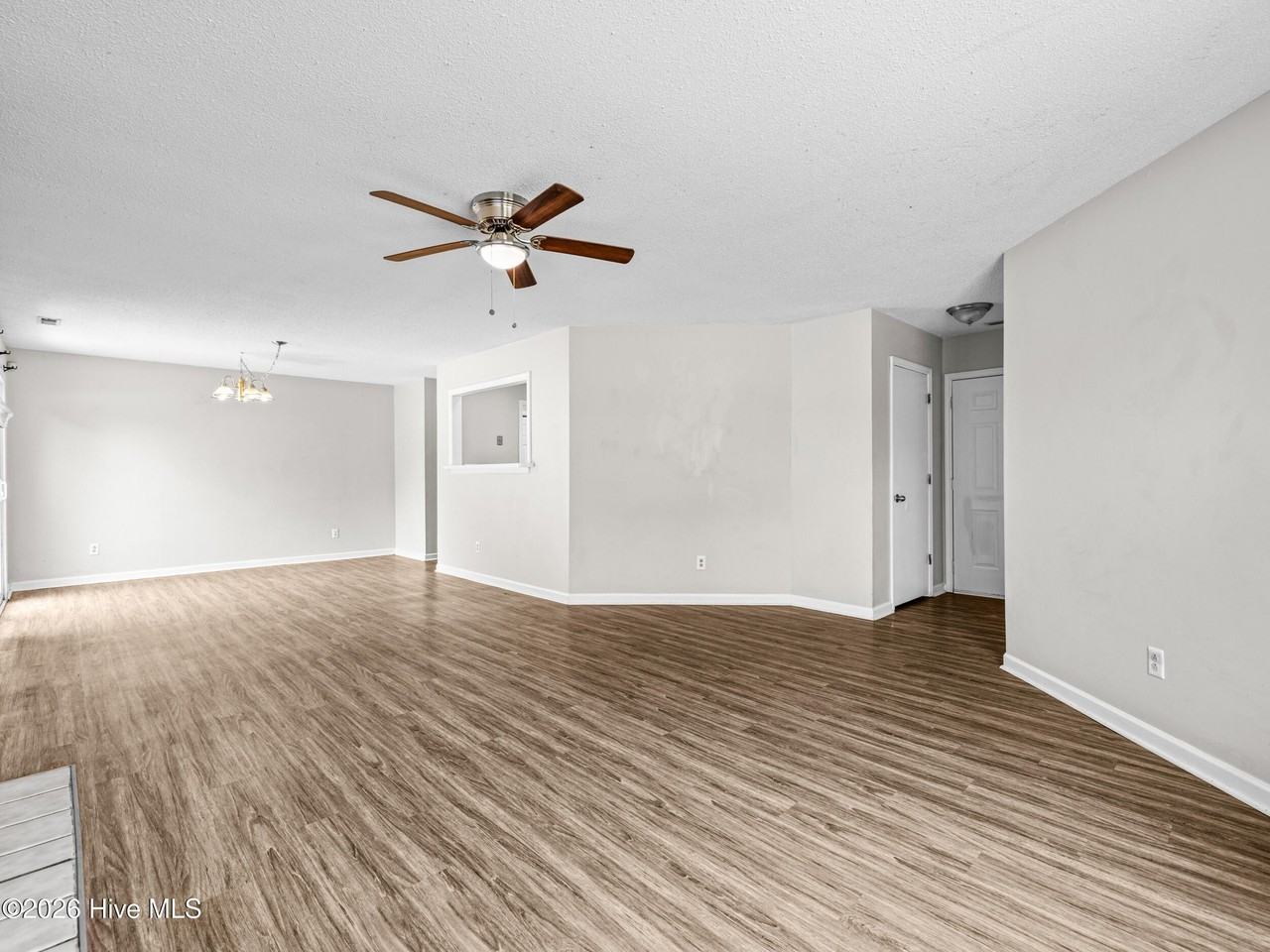 3101 Gaitway Ct - Photo 6 of 31