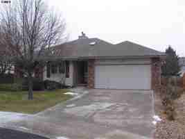 featured image of 1117 Red Oak Ct #1