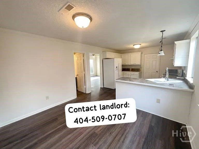104 Nottingham Ct - Photo 5 of 9