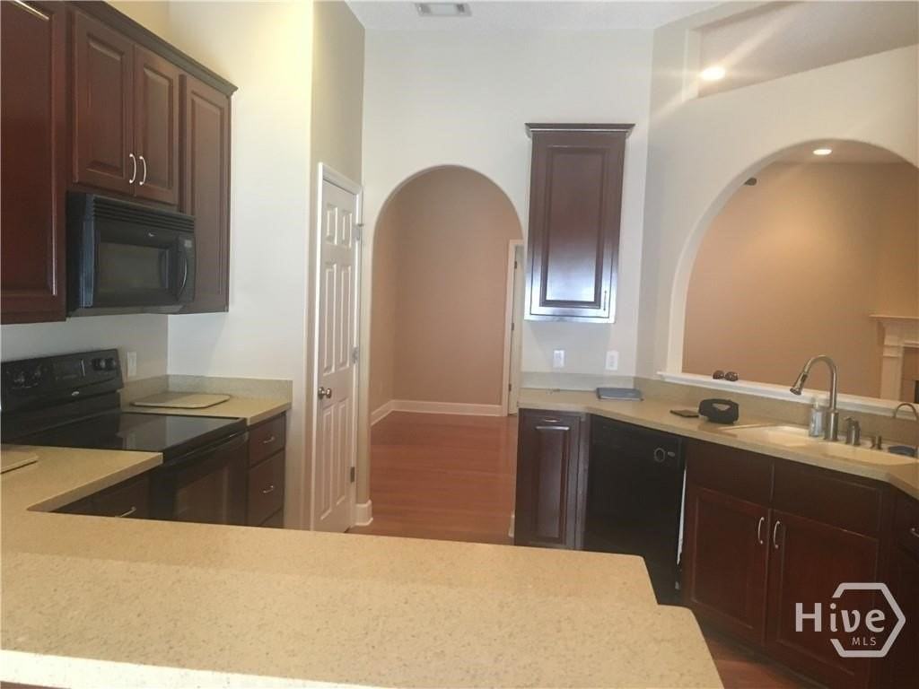 644 Marshview Dr - Photo 4 of 23