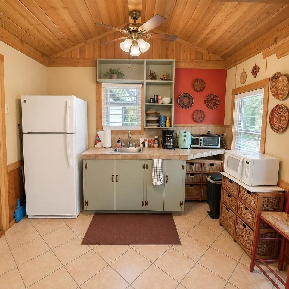 702A Oak St - Photo 3 of 7