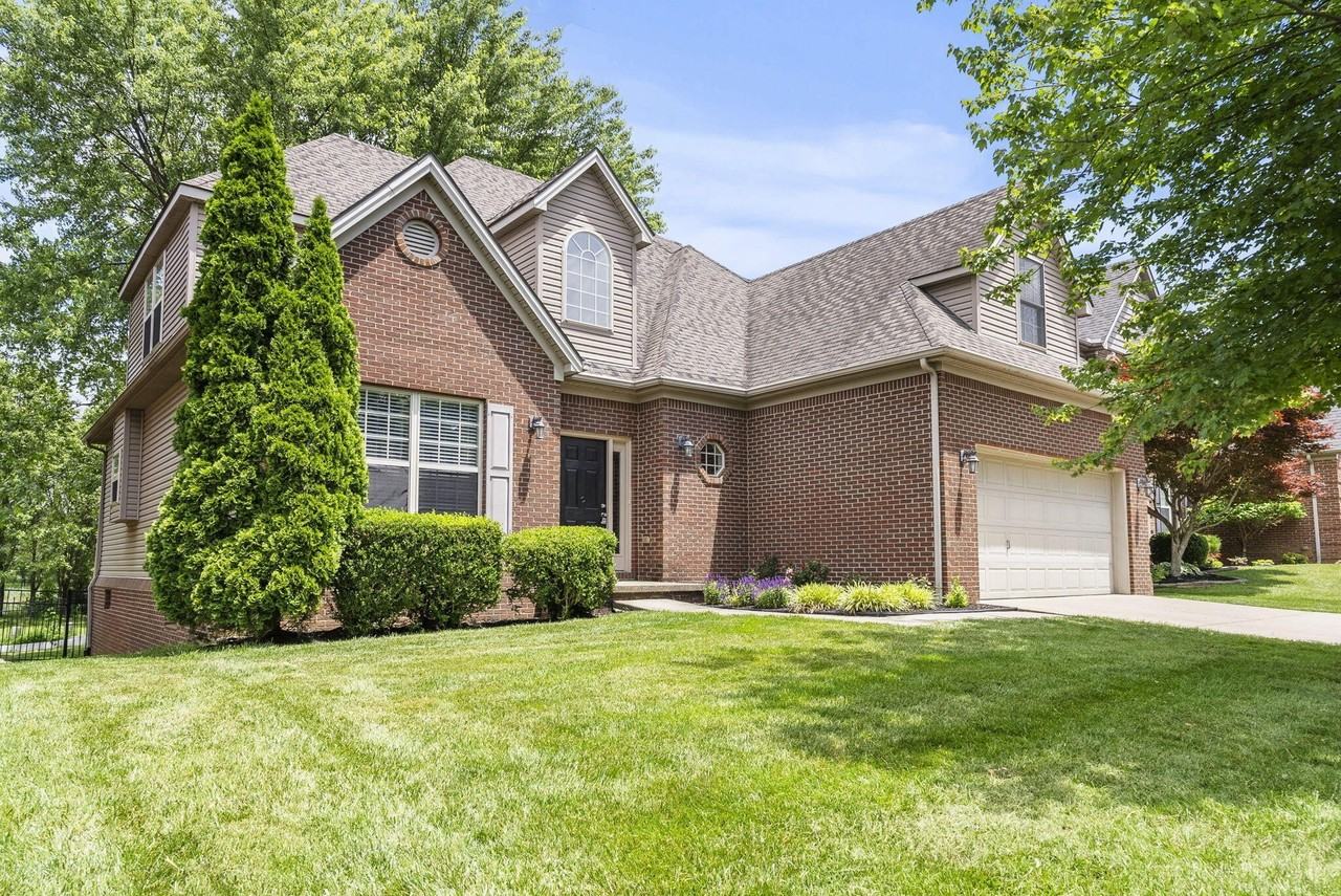 777 Maidencane Dr - Photo 2 of 34