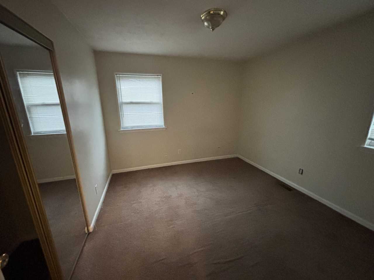 1816 Chatsworth Dr #A - Photo 7 of 8
