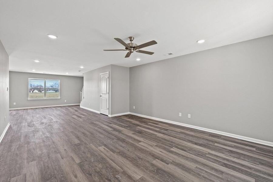 129 Landry Ln - Photo 4 of 16