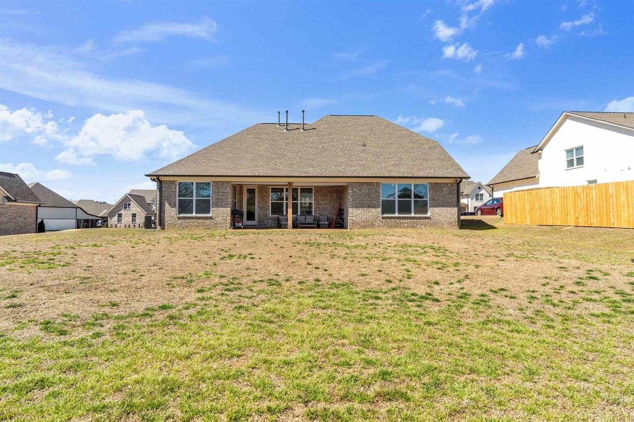 3938 Mcelroy Farms Dr - Photo 5 of 36