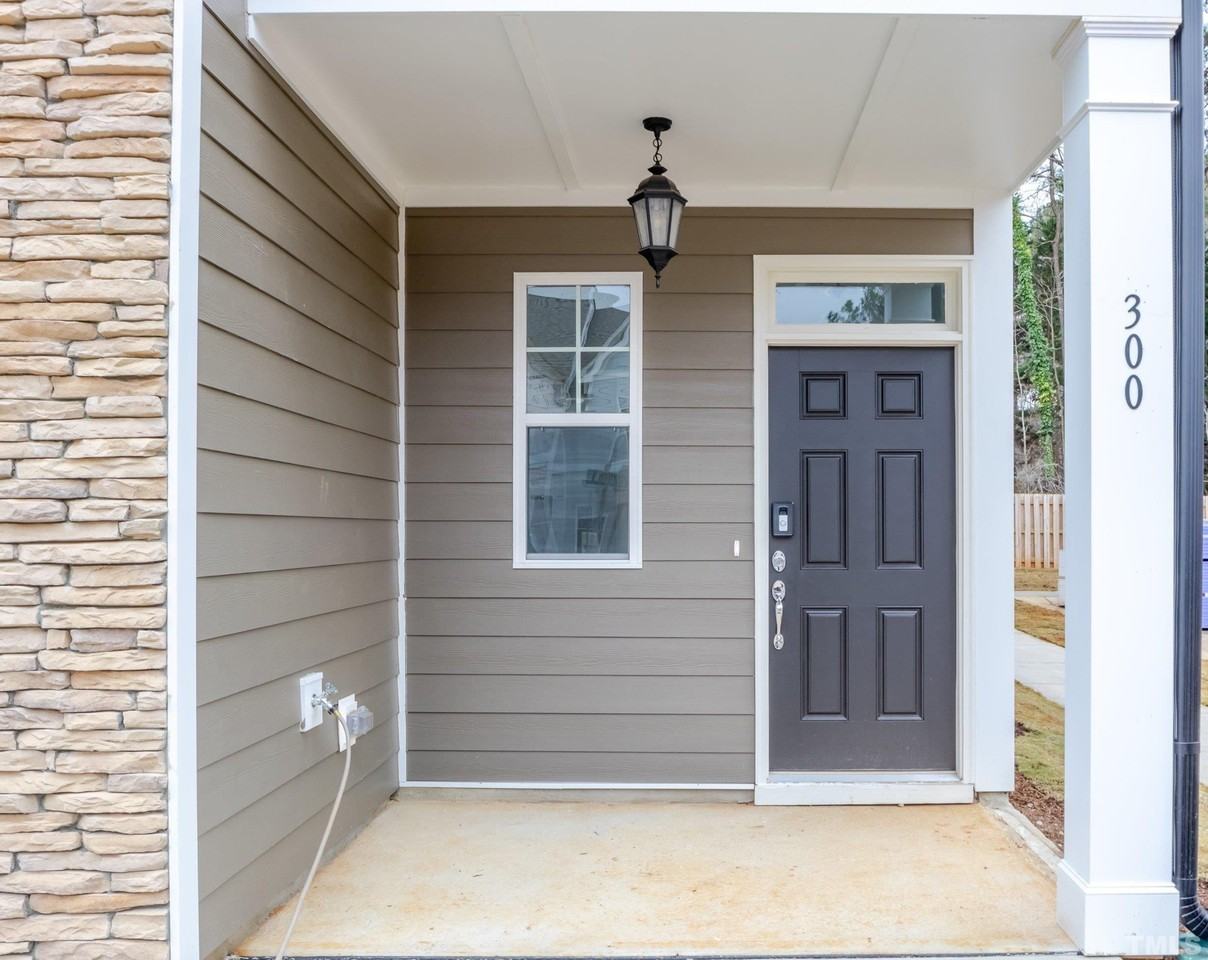300 Conrad Ln #1 - Photo 4 of 32