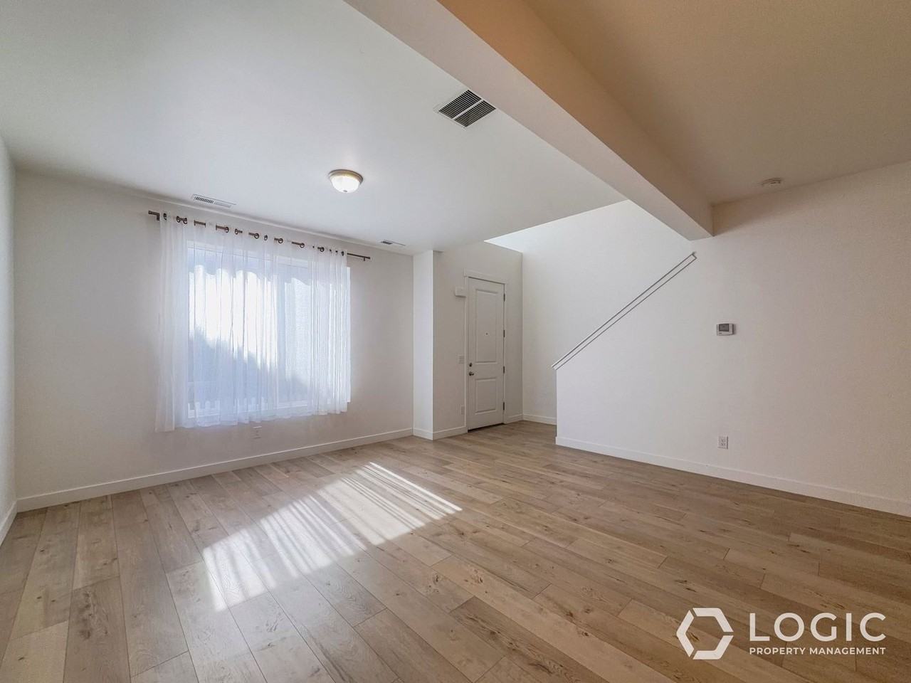 11627 S Frost View Ln - Photo 7 of 23