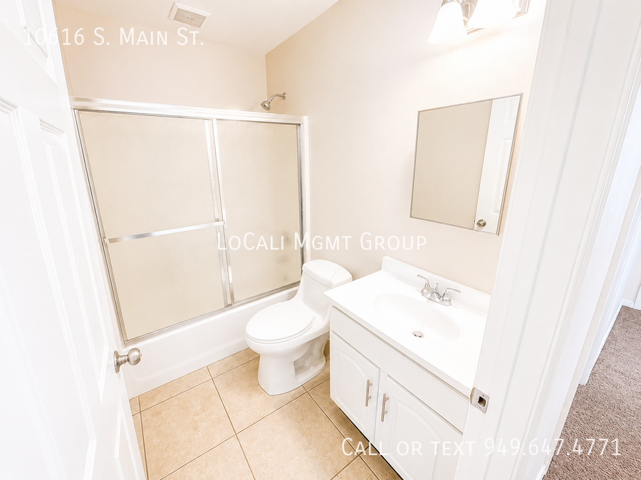 10616 S Main St - Photo 7 of 14