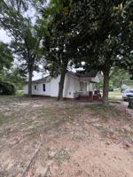 featured image of 632 Taggart Ave #1