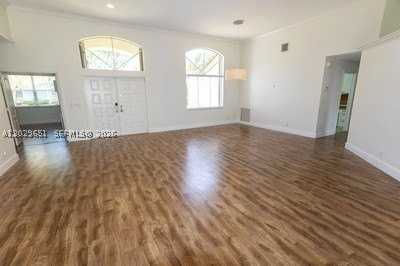 280 Landings Blvd #280 - Photo 7 of 50