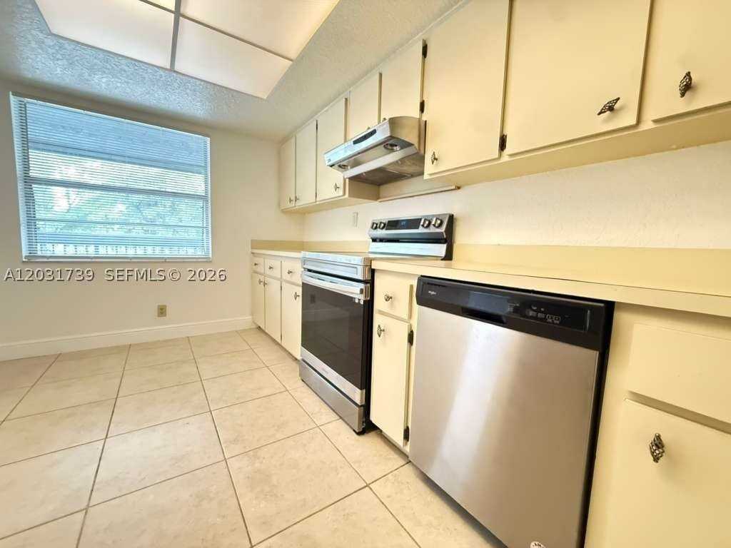 8982 W Sample Rd #204 - Photo 7 of 21