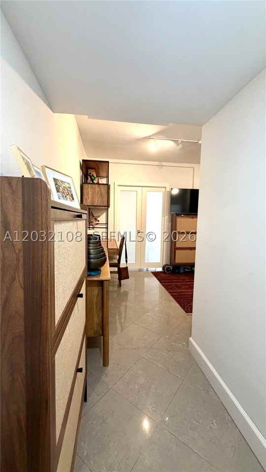 626 Meridian Ave #5 - Photo 5 of 23