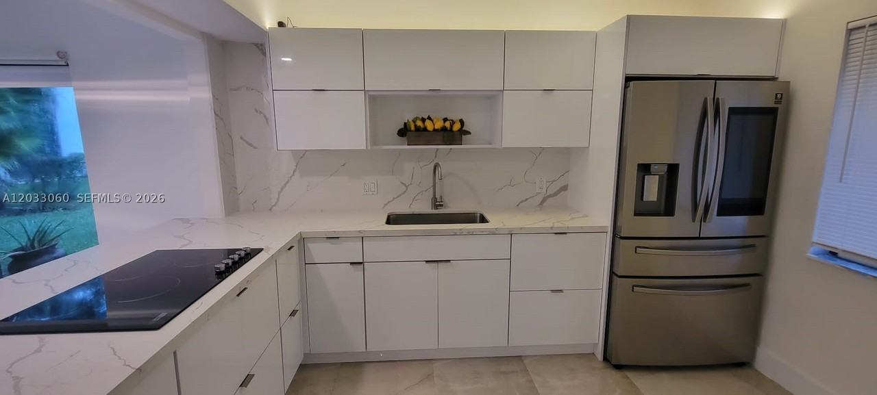 409 Lakeview Dr #104 - Photo 2 of 28