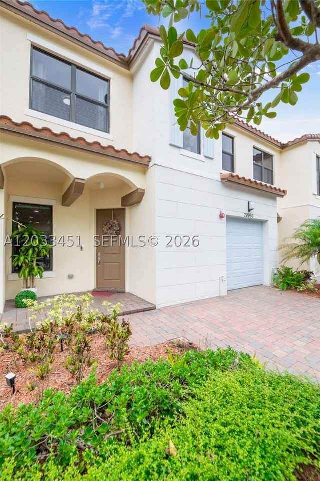 20930 Nw 1st St #0 - Photo 3 of 42