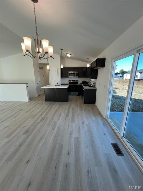160 Rivers Edge Dr - Photo 3 of 24