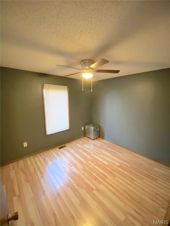 10 Old Orchard Ln - Photo 6 of 13