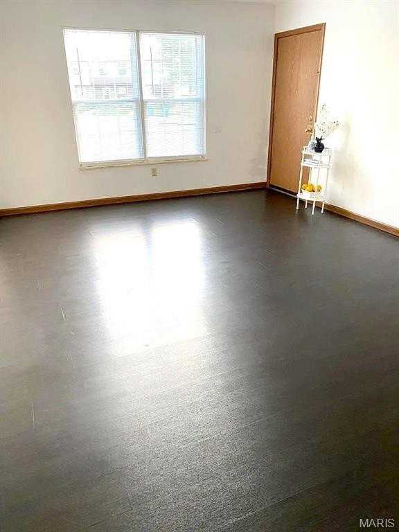 418 Donna Dr - Photo 3 of 12