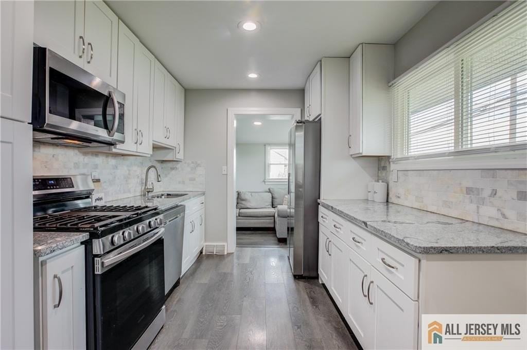 509 New Durham Rd - Photo 7 of 21