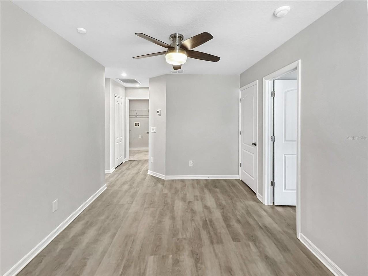 3876 Crawley Down Loop - Photo 6 of 17