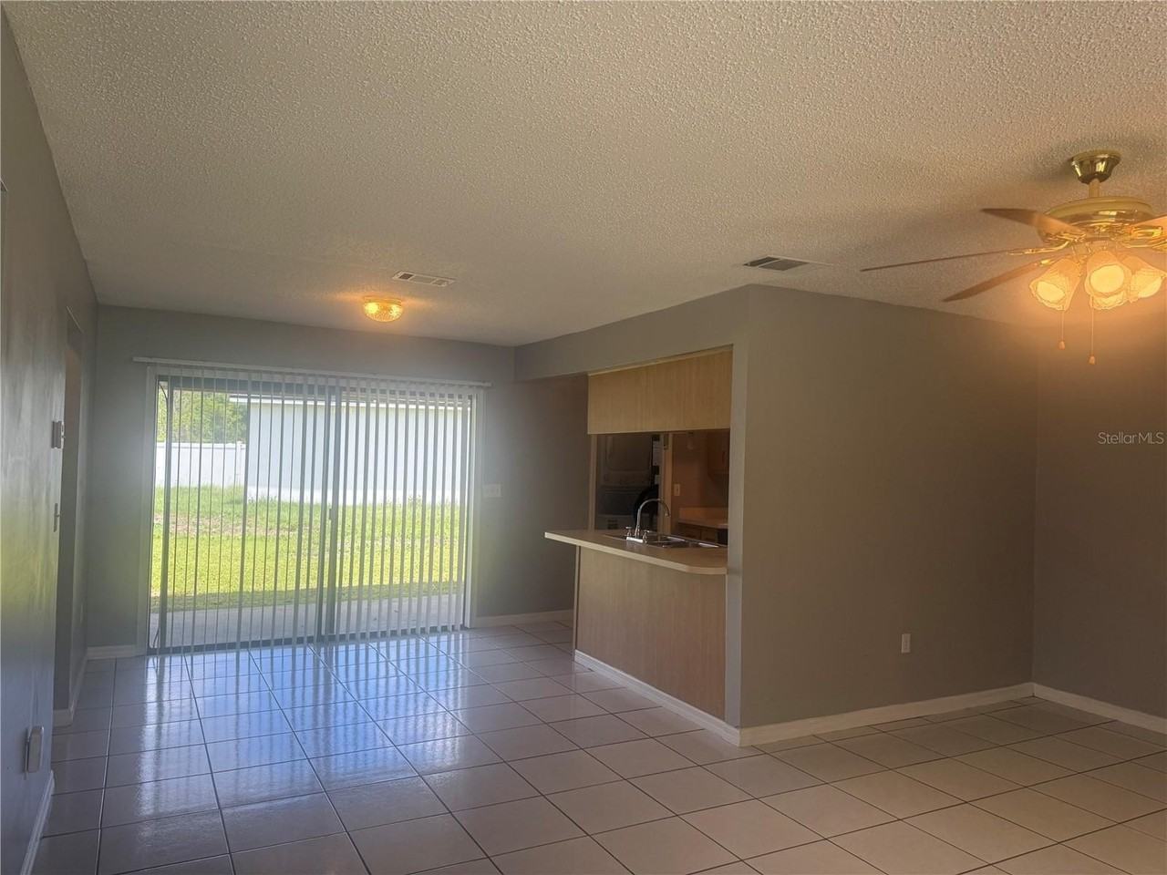 627 Bittern Ct #B - Photo 6 of 23