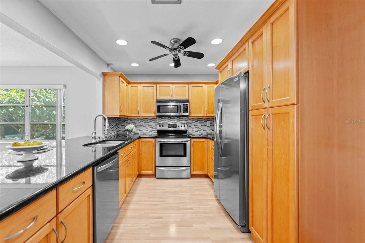 2334 Citrus Hill Rd - Photo 2 of 27
