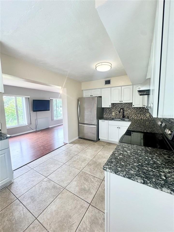 2020 World Parkway Blvd #54 - Photo 4 of 37