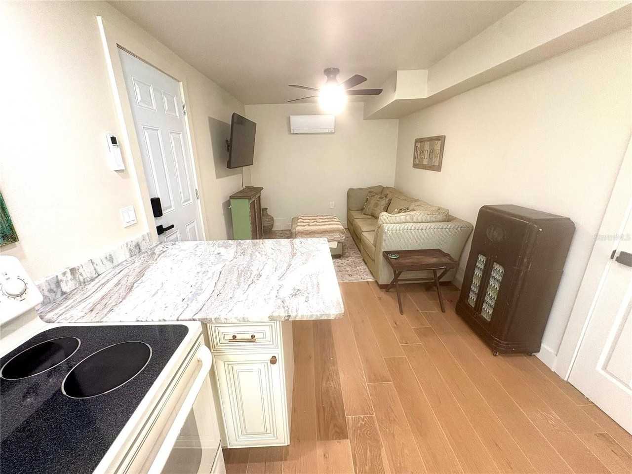 3022 Beach Blvd S #1 - Photo 7 of 19
